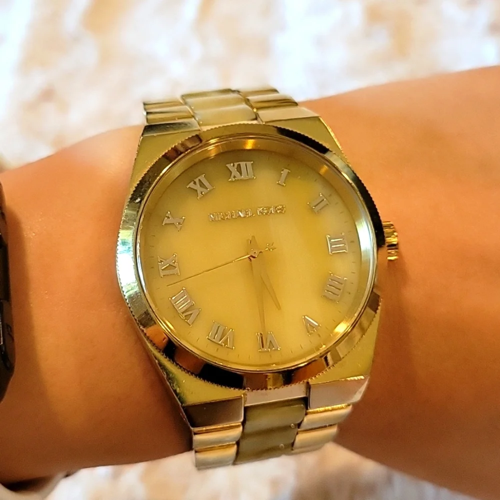 Round Analog Watch Michael Kors MK-6152 - Picture 6 of 9
